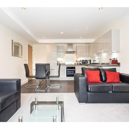 Stylish Flat Near The City Centre - Pass The Keys York Eksteriør billede