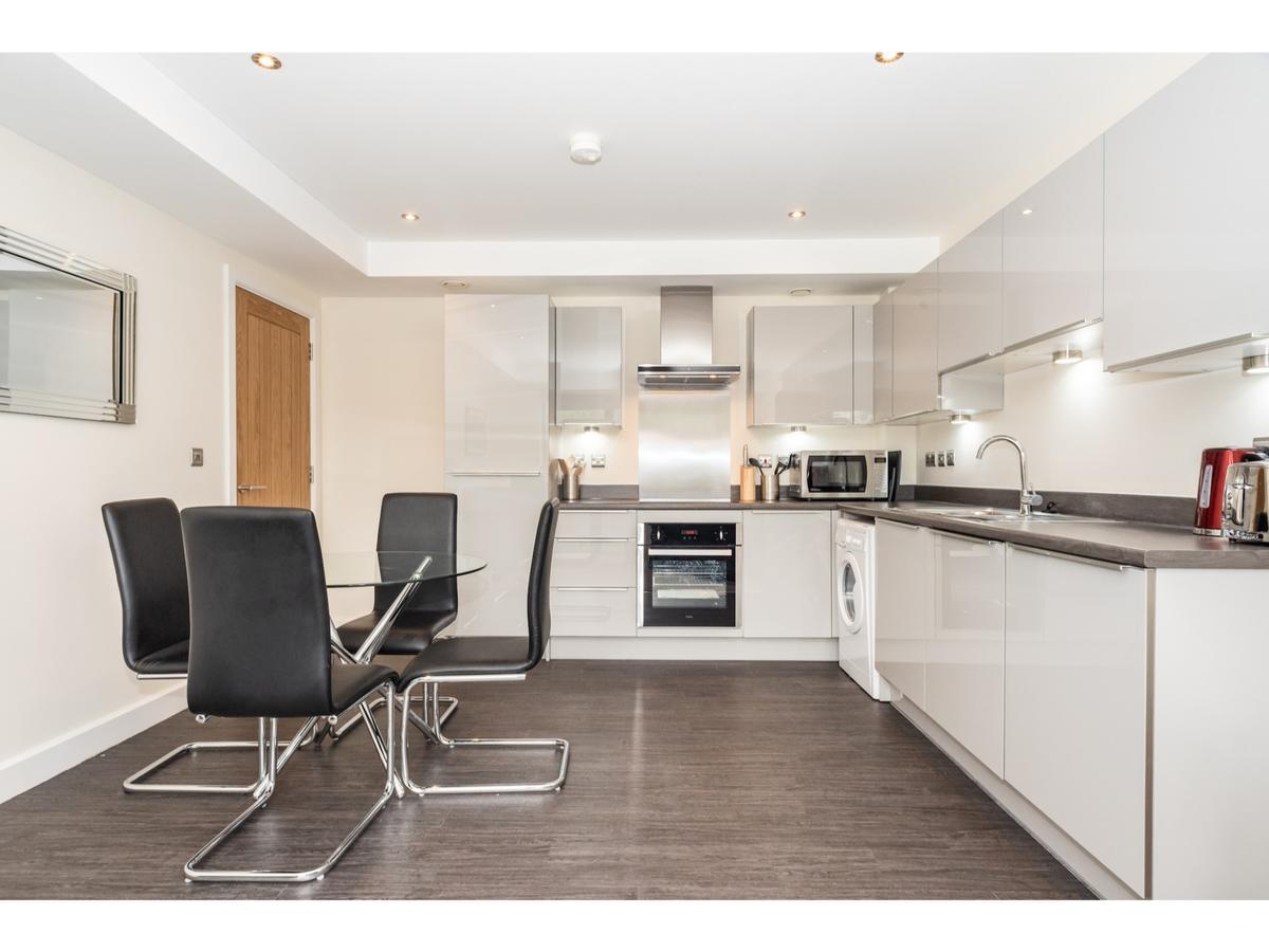 Stylish Flat Near The City Centre - Pass The Keys York Eksteriør billede